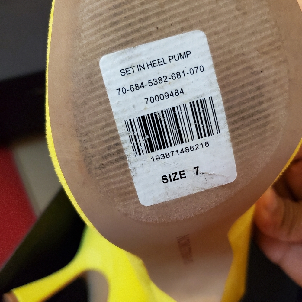 Ladies Shoes - Picture 4 of 13